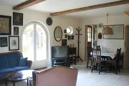 別荘 La Petite Maison Arc-en-ciel